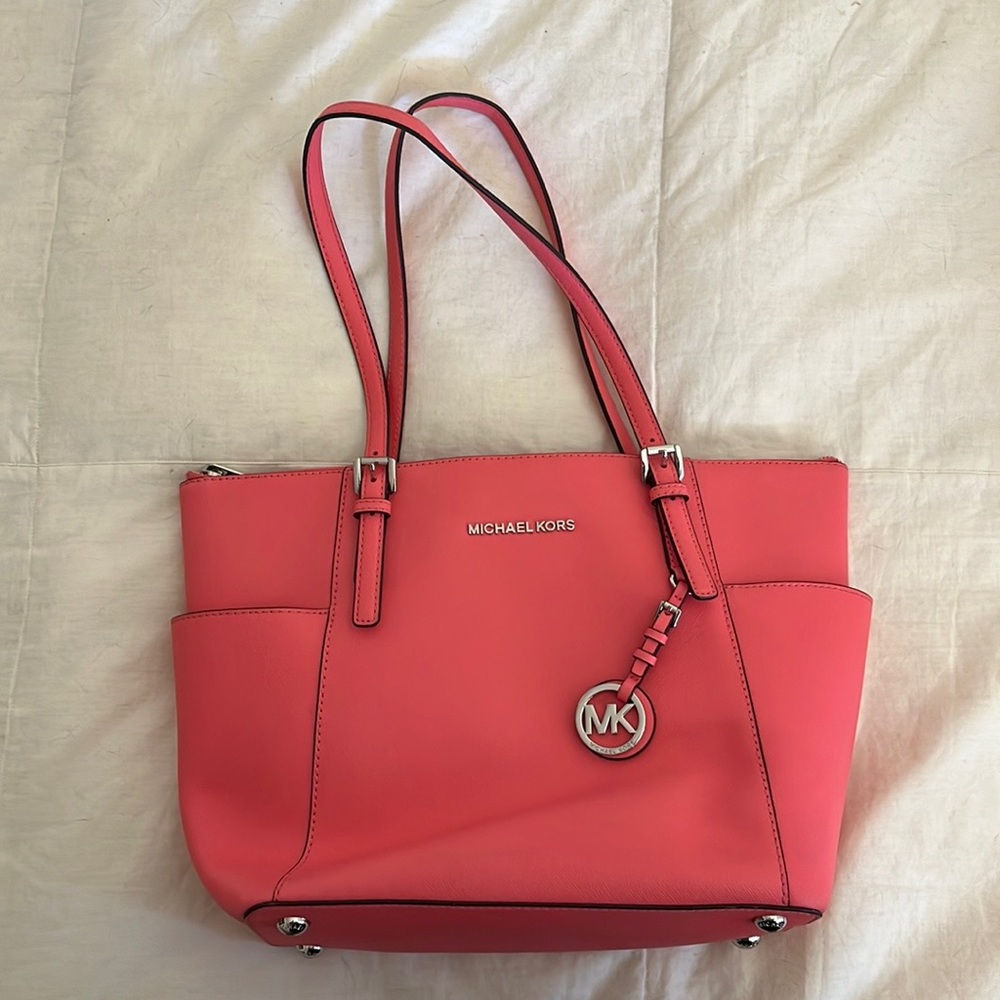Michael Kors Large Top Zip Tote in coral
